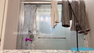 Drake Von devours all the alpha's assholes like a pro!