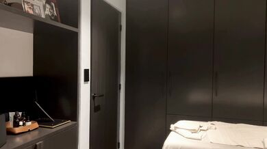 Coachstuds gives a hot oily massage to Evann Jennings in Mexico City